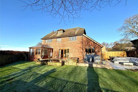 4 bedroom detached house for sale, Ringwood Road, Alderholt, Dorset, SP6