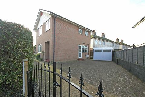 3 bedroom detached house for sale, Malvern Road, Bournemouth