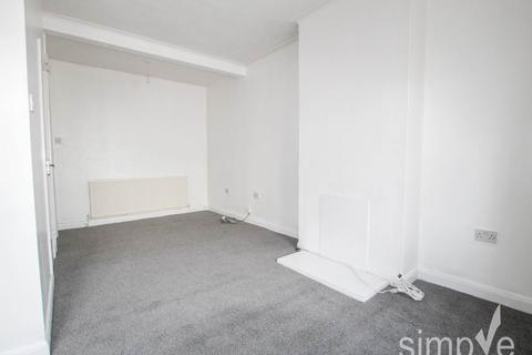 2 bedroom flat to rent, Coldharbour Lane, Hayes, Middlesex