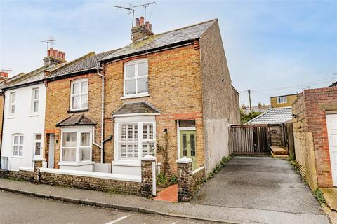 3 bedroom end of terrace house for sale, Livingstone Road, Broadstairs