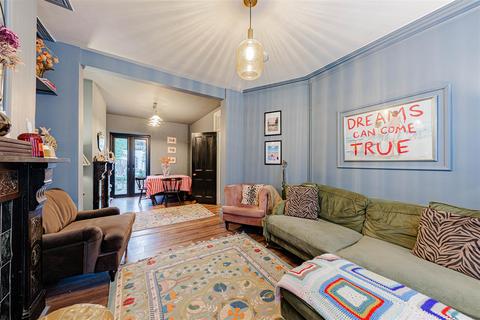 3 bedroom end of terrace house for sale, Livingstone Road, Broadstairs