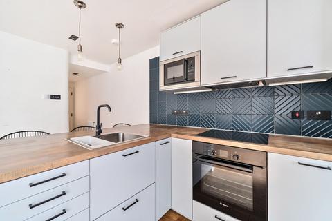 1 bedroom flat to rent, Limes Grove, London, SE13