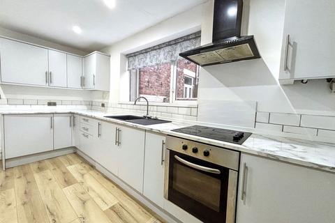 3 bedroom terraced house for sale, Wansbeck Road, Jarrow, Tyne and Wear, NE32 5SS