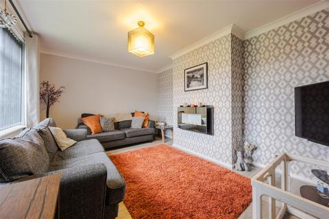3 bedroom semi-detached house for sale, Bottesford Road, Scunthorpe