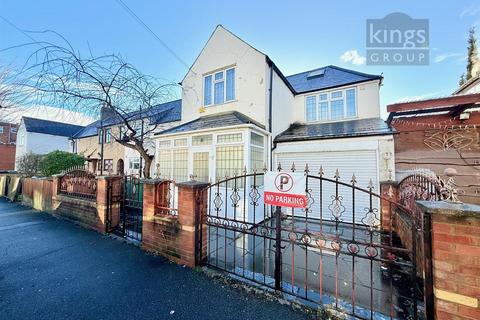4 bedroom end of terrace house for sale, Sinclair Road, London