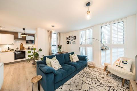 Worple Road, London SW19