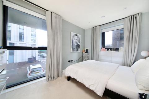 2 bedroom maisonette for sale, Gladstone Terrace, London