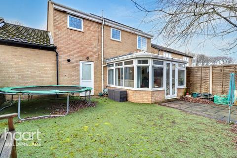 Falkland Place, Walderslade Woods
