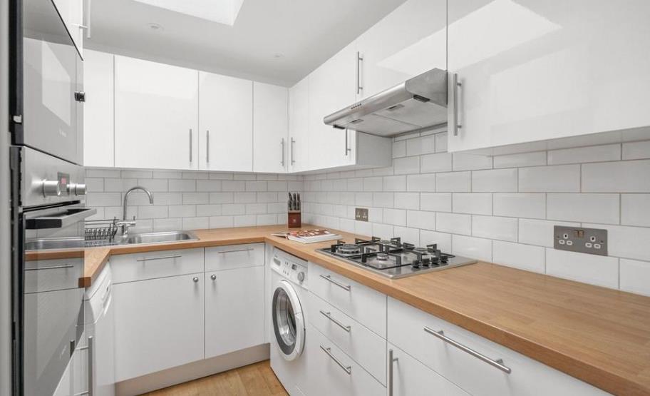 103, 10 weymouth street 3 13.01.png