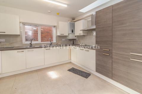 5 bedroom house for sale, Cardigan Street, Preston PR2