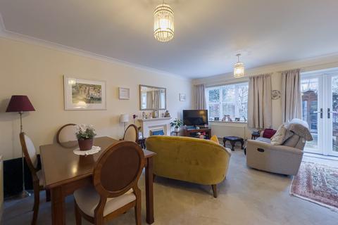 2 bedroom terraced house for sale, Sir Christopher Court, Hythe