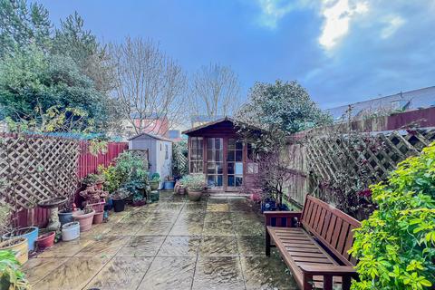 undefined, Sir Christopher Court, Hythe