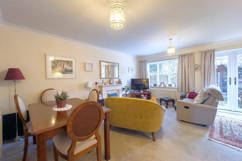 undefined, Sir Christopher Court, Hythe