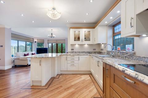 6 bedroom detached house for sale, South Meade, Maghull, L31