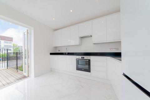 4 bedroom flat for sale, Sumatra Road, West Hampstead, London, NW6