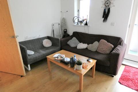 undefined, Garway court, Matilda Gardens, Bow E3