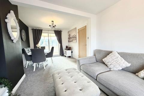 2 bedroom semi-detached house for sale, Woodland Avenue, Brierley Hill DY5