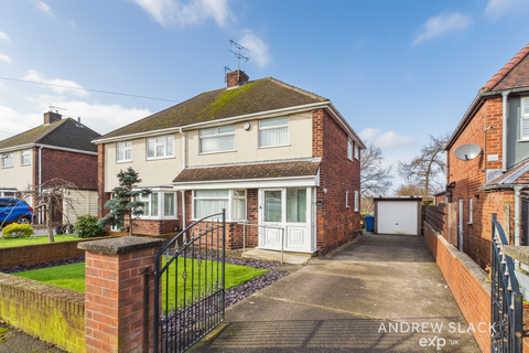 3 bedroom semi-detached house for sale, Roman Bank, Mansfield NG19