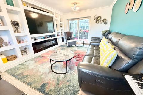 3 bedroom semi-detached house for sale, Spring Meadow Road, Dudley DY2