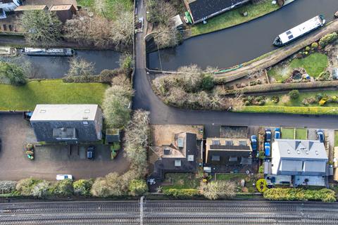 3 bedroom detached house for sale, Bank Mill, Berkhamsted, HP4