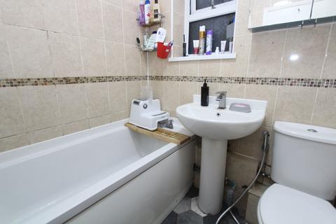 3 bedroom terraced house for sale, Malvern Crescent, Dudley DY2