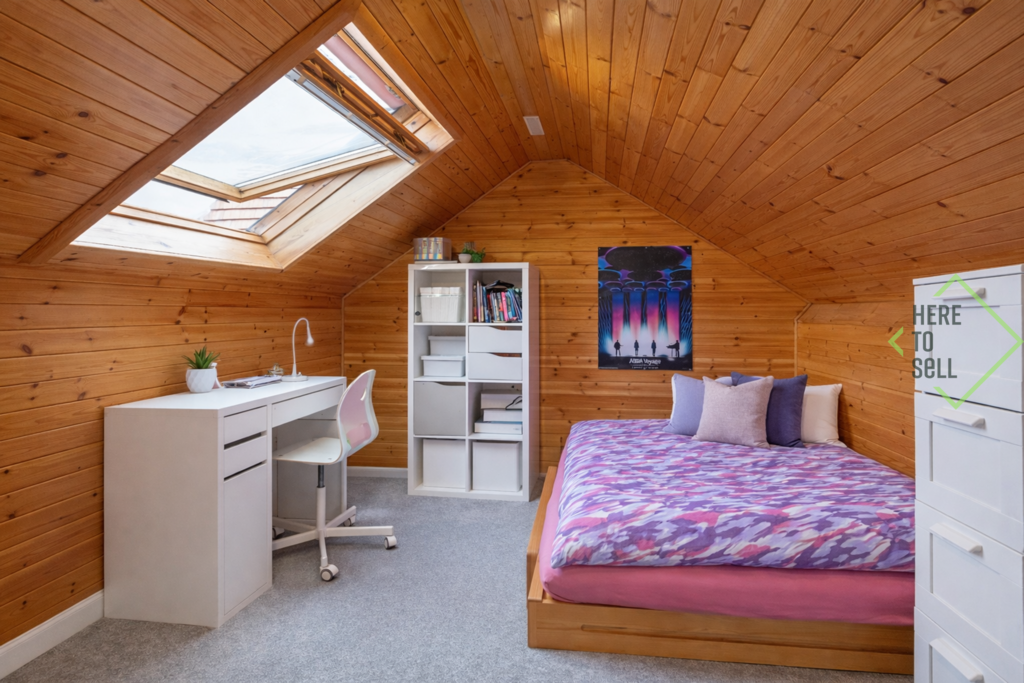 Eton Avenue, Barnet, EN4 Loft Room