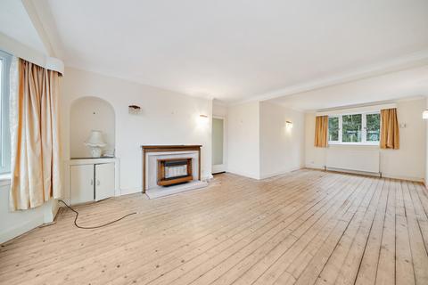 2 bedroom flat for sale, Greenbank Court, Hill Crescent, Clarkston, G76