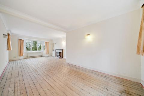 2 bedroom flat for sale, Greenbank Court, Hill Crescent, Clarkston, G76