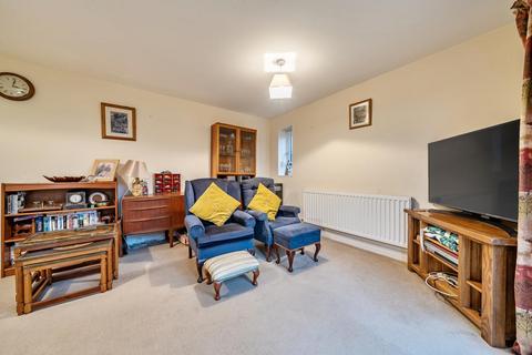 3 bedroom detached bungalow for sale, The Acorns,  Milestone Road,  Carterton,  Oxfordshire,  OX18