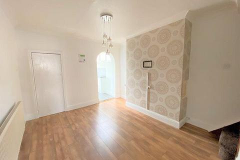 2 bedroom terraced house for sale, Swannington Road, Coalville, LE67