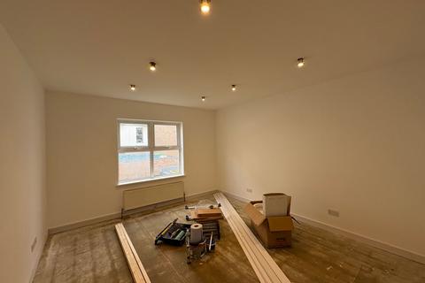 2 bedroom flat to rent, Oxford Street, Brighton BN1