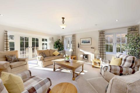 4 bedroom detached house for sale, Drews Park, Knotty Green, Beaconsfield, Buckinghamshire, HP9