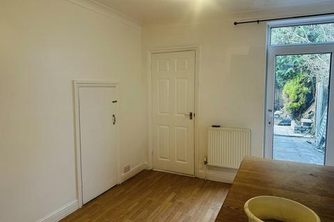 3 bedroom terraced house to rent, Union Street, Dunstable LU6