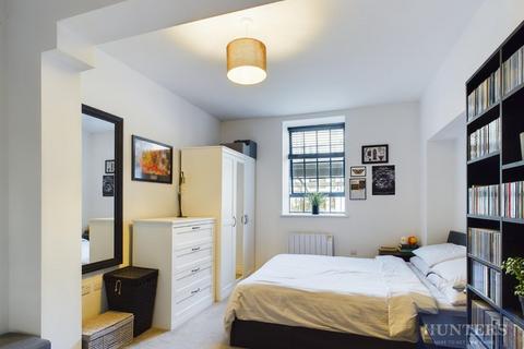 1 bedroom flat for sale, Winchcombe Street, Cheltenham