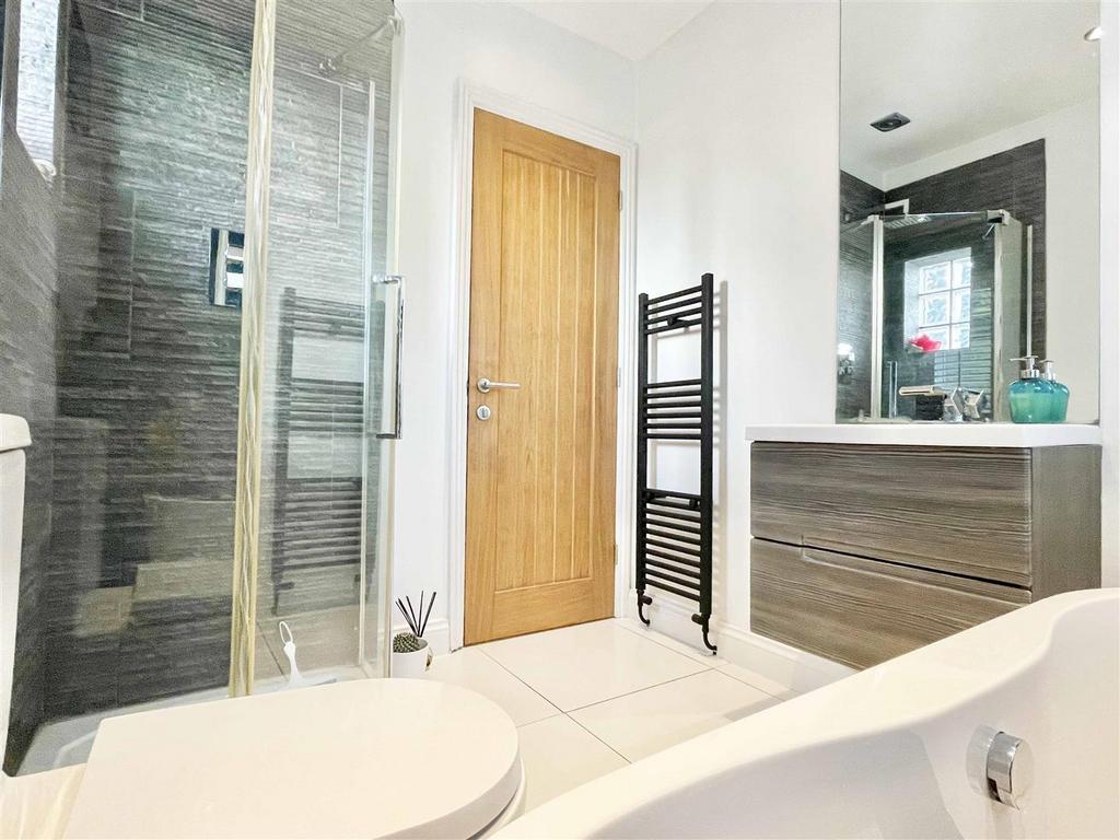 Bath3.jpg