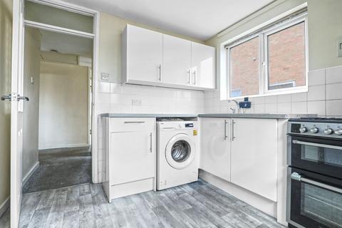2 bedroom maisonette for sale, Southmead Crescent, Cheshunt, EN8
