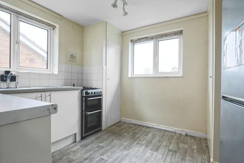2 bedroom maisonette for sale, Southmead Crescent, Cheshunt, EN8