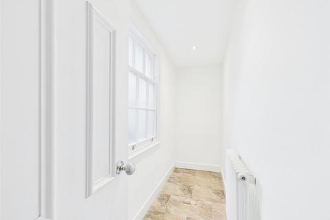 undefined, Euston Place, Leamington Spa