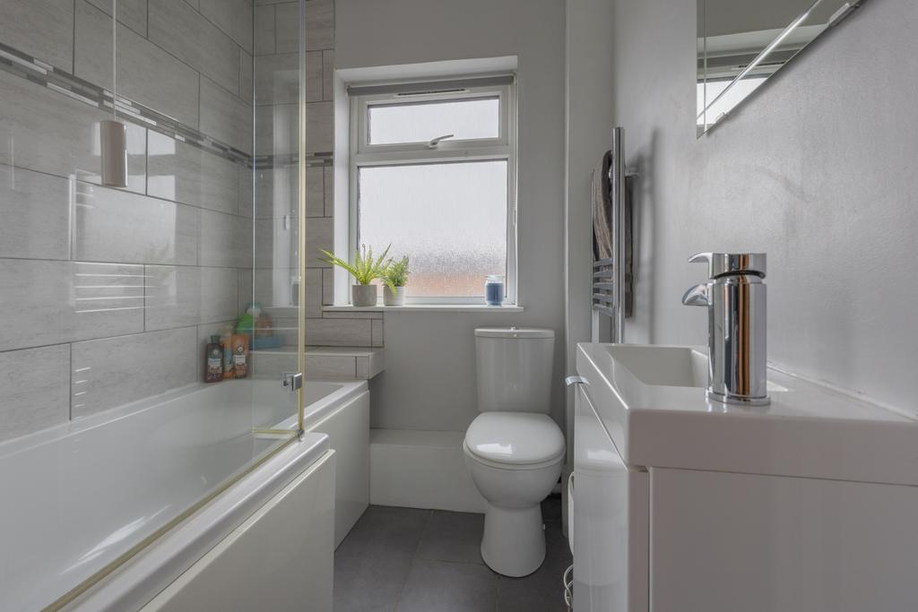 Ewemove Taunton Glenthorne Road (25)