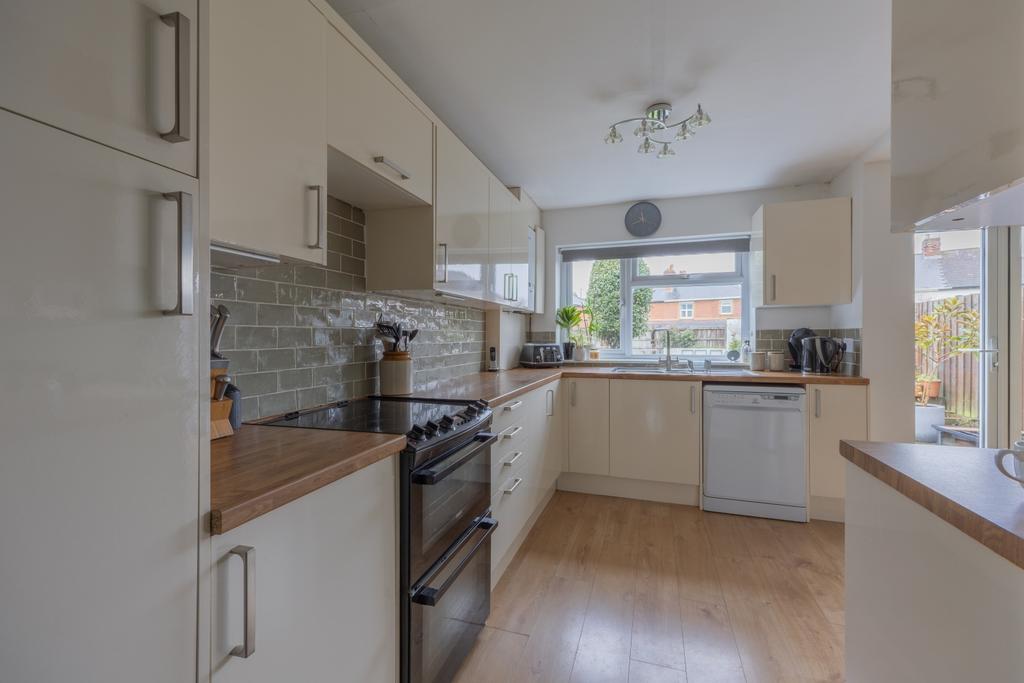 Ewemove Taunton Glenthorne Road (13)