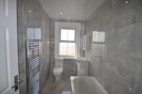 2 bedroom flat to rent, St. Leonards Avenue, Hove