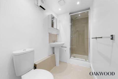 1 bedroom flat for sale, Brownswood Road, London, N4
