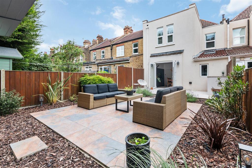 South Facing Garden