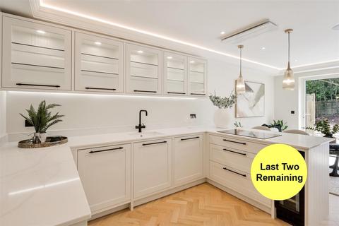 undefined, Hollymeoak Road, Chipstead, Coulsdon