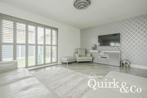 undefined, Hannett Road, Canvey Island, SS8