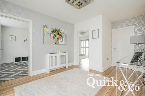 undefined, Hannett Road, Canvey Island, SS8