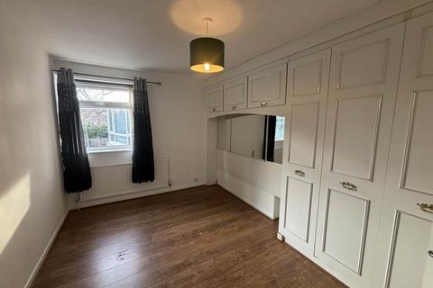 1 bedroom flat to rent, Limefield Court, Salford