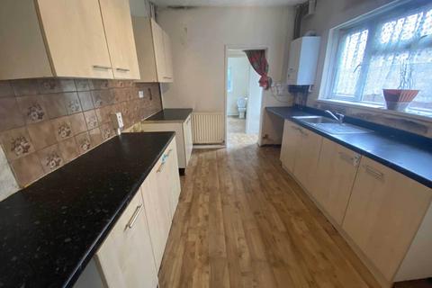3 bedroom semi-detached house for sale, Merridale Street West, Wolverhampton WV3