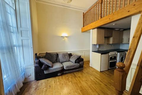 1 bedroom flat to rent, Hotwell Road, Bristol, BS8