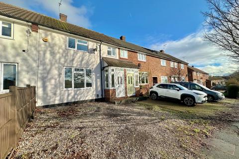 3 bedroom semi-detached house for sale, Chatteris Avenue, Harold Hill, Romford